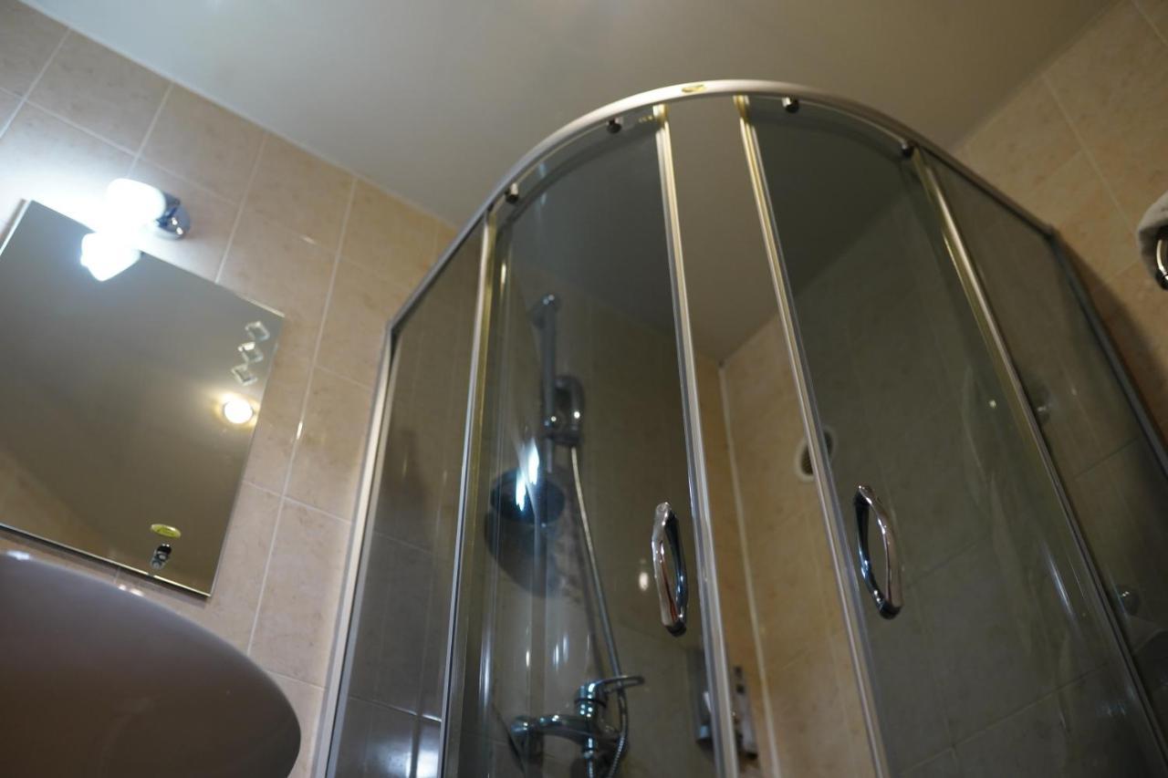 Amaks Vizit Hotel Homel Zewnętrze zdjęcie