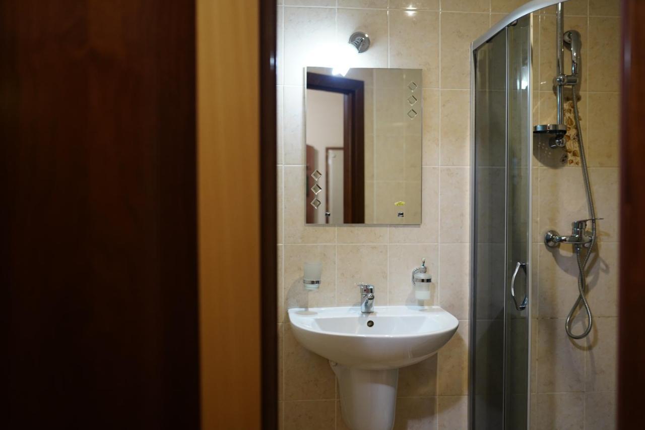 Amaks Vizit Hotel Homel Zewnętrze zdjęcie